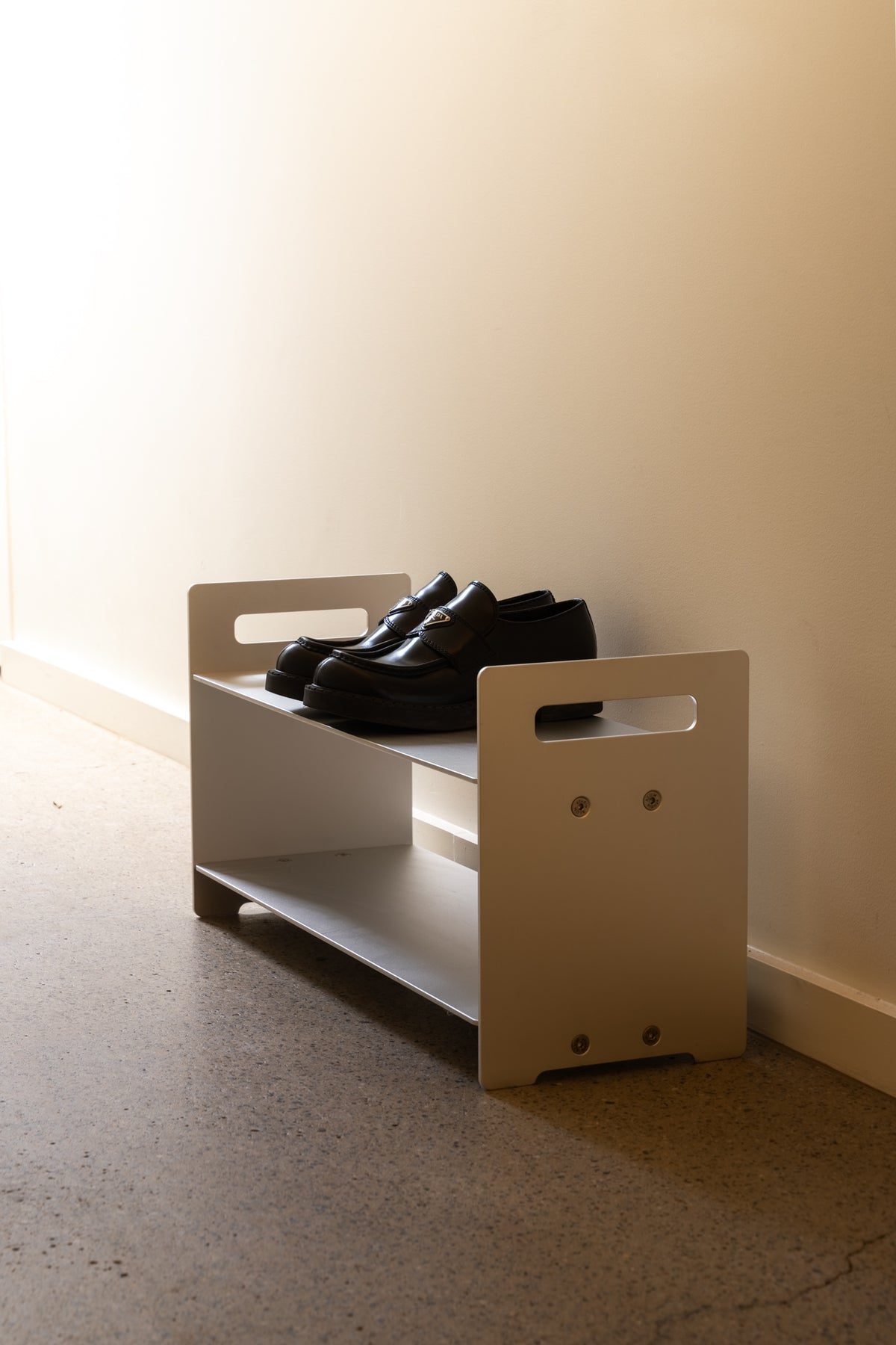 Shoe rack 01